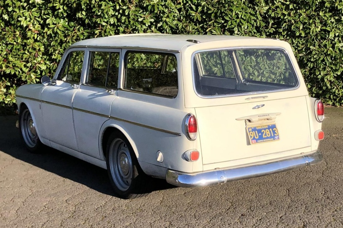 1967_volvo_122s rear left.jpg