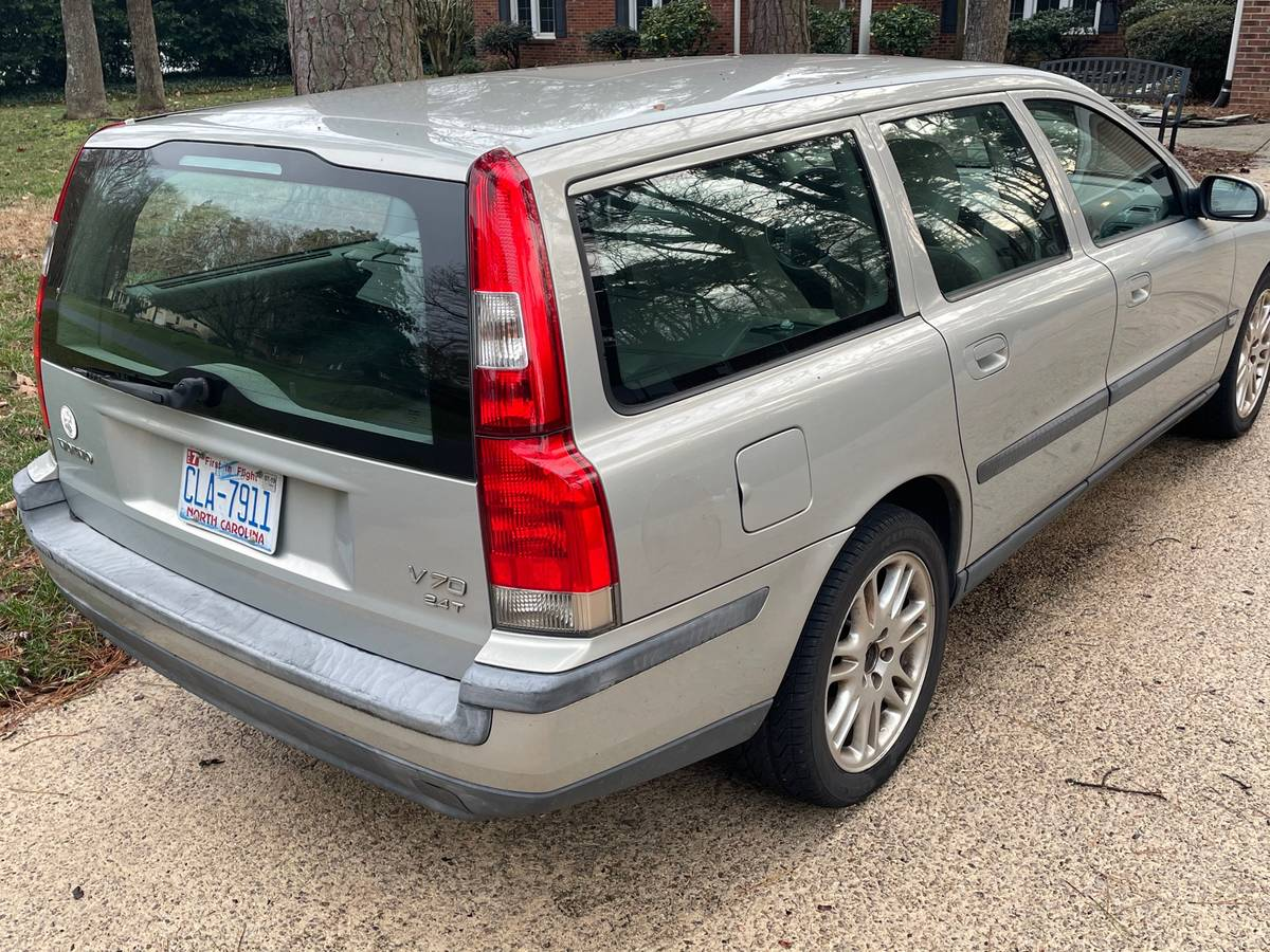 2002 V70 4.png