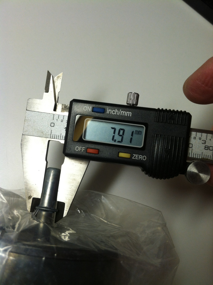 Ford fuel filter b.JPG