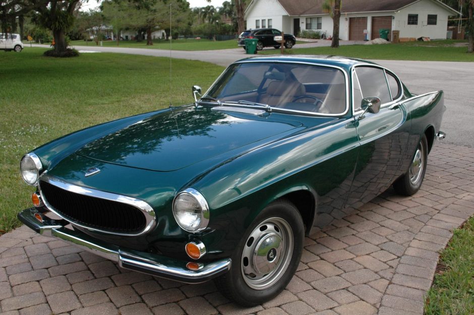 1969_volvo_p1800scaled.jpg