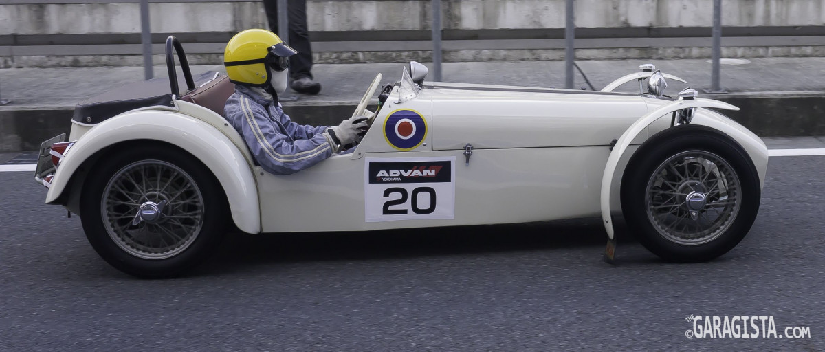 L 7b3b147651c180229eef87aa1885fe04.jpg