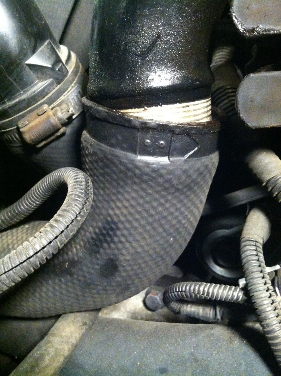 downpipe hose minus clamp.JPG