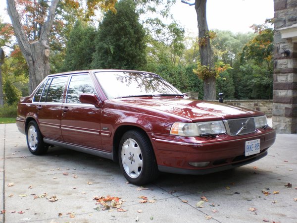 she runs as good as she looks... smooth, tight and lots of balls with no smoke.