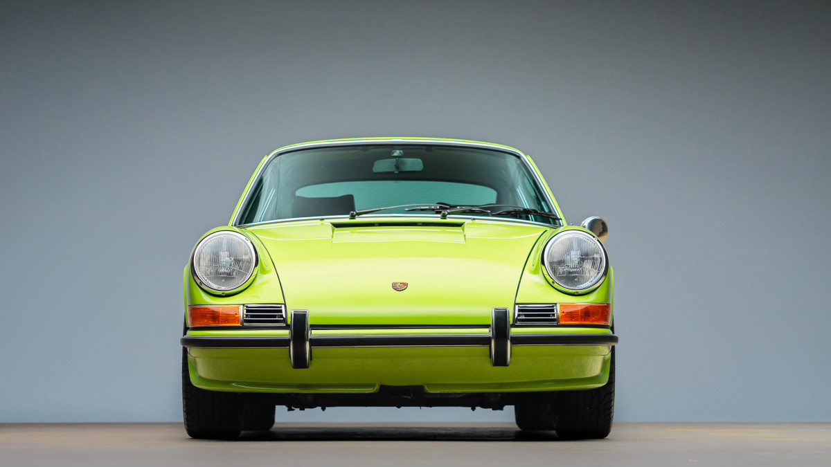 16202289153f57bfc51970-Porsche-911E-A-GC.com-6.jpg