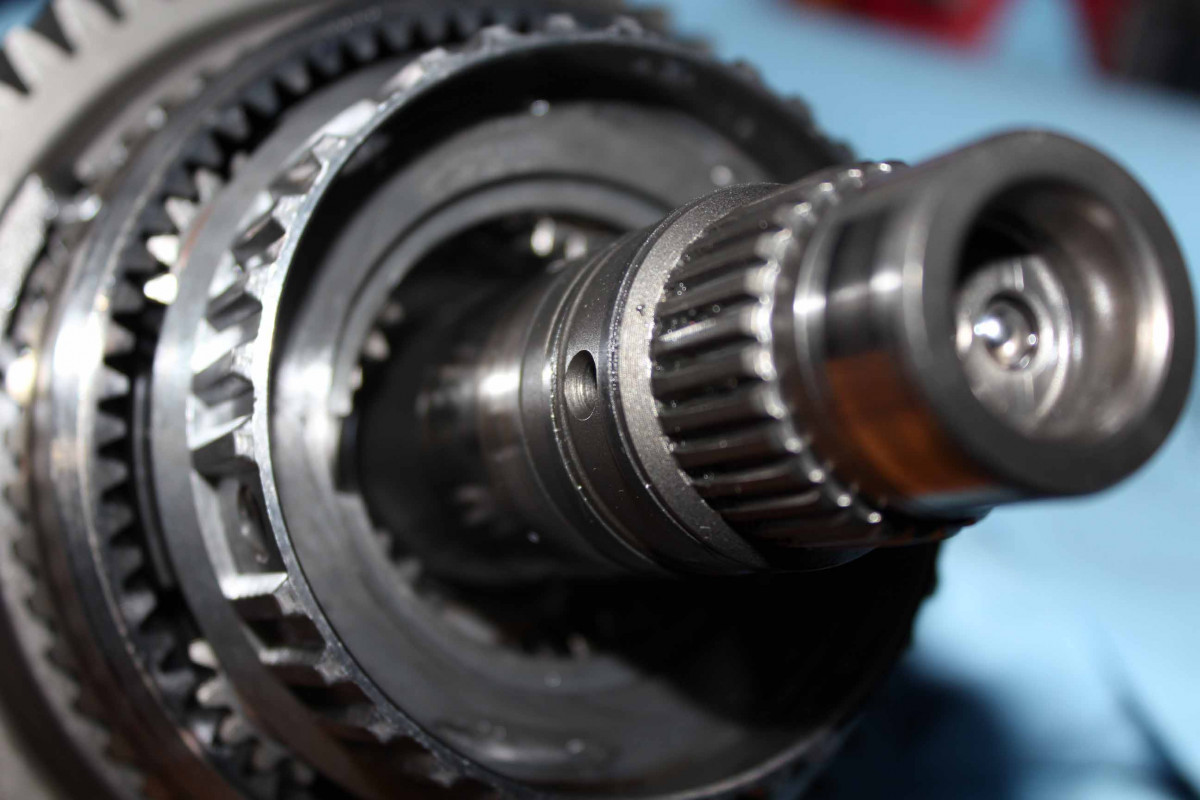 CB) 4-5 sealing rings and fluid passage between rings.jpg