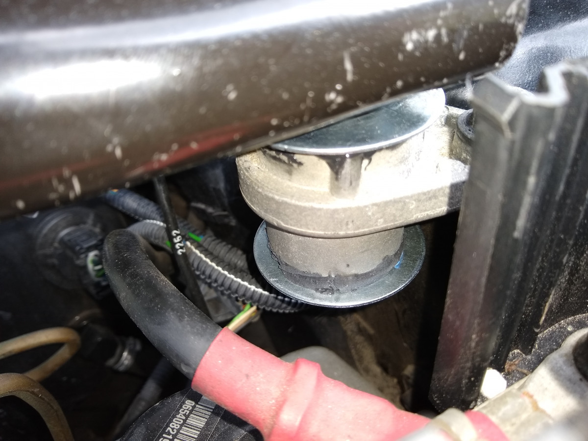 Strut Bar Mount 1.jpg