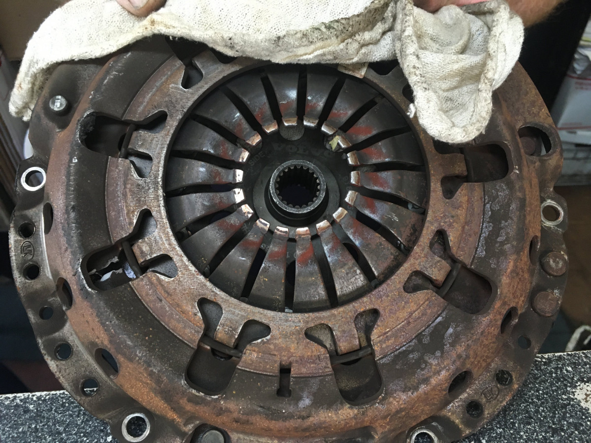 2000 V70 OE clutch at 188,000 miles