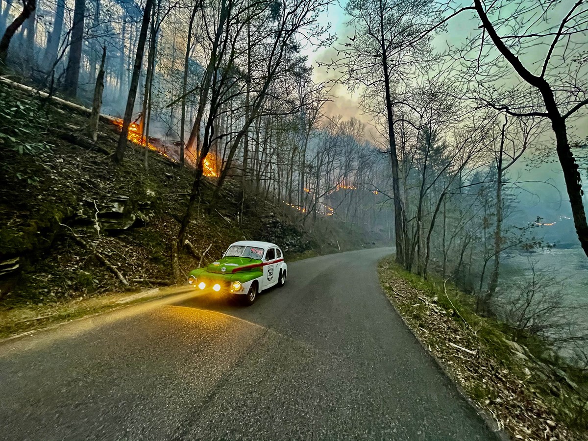 V 544 fire road.jpg