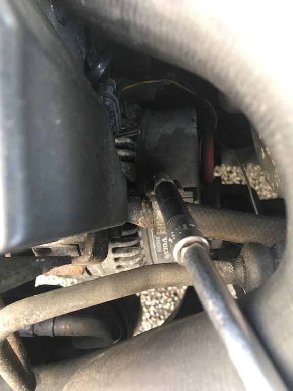 Steering fluid 1.jpg