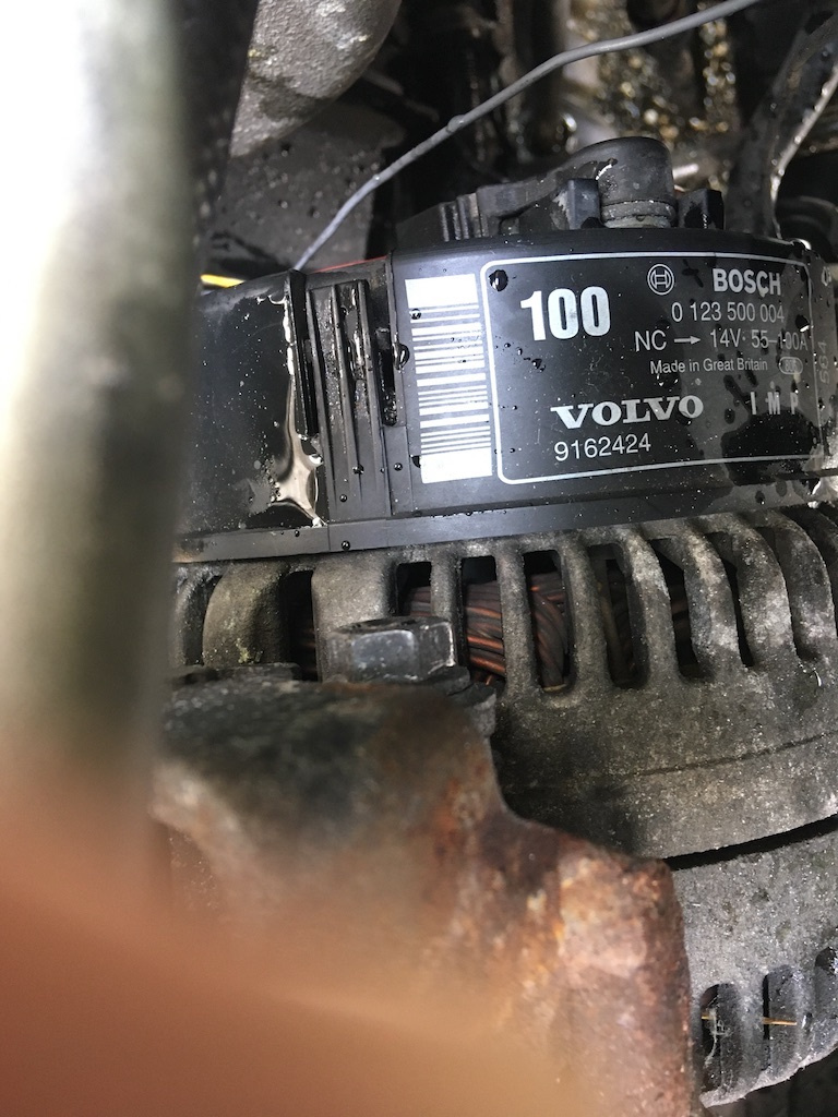 VOLTAGE REGULATOR BRUSH.jpg