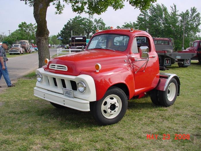55 Studebaker Toter.jpg