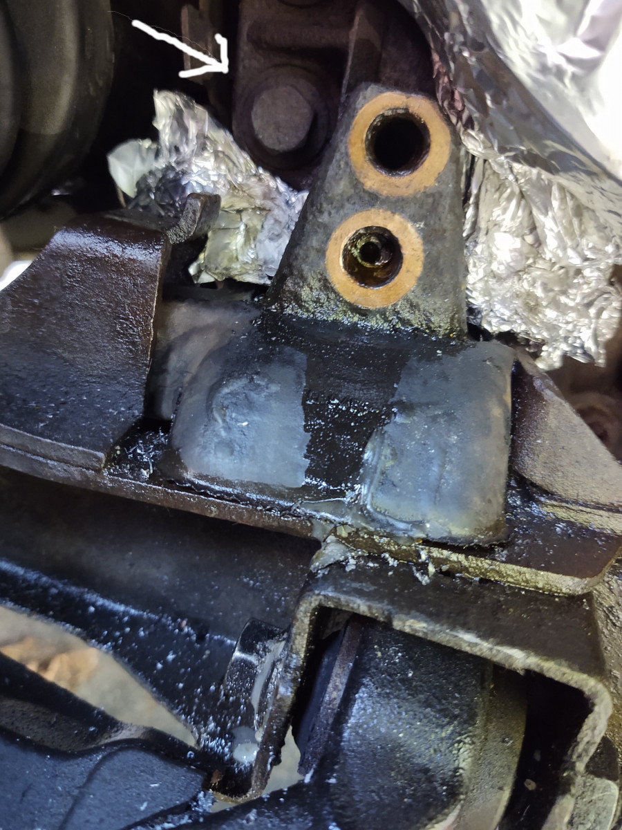 LowerEngineMount.jpg