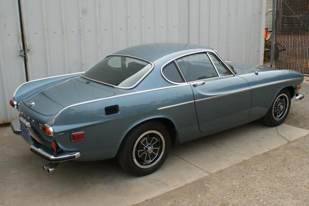 1971_volvo_1800e.jpg