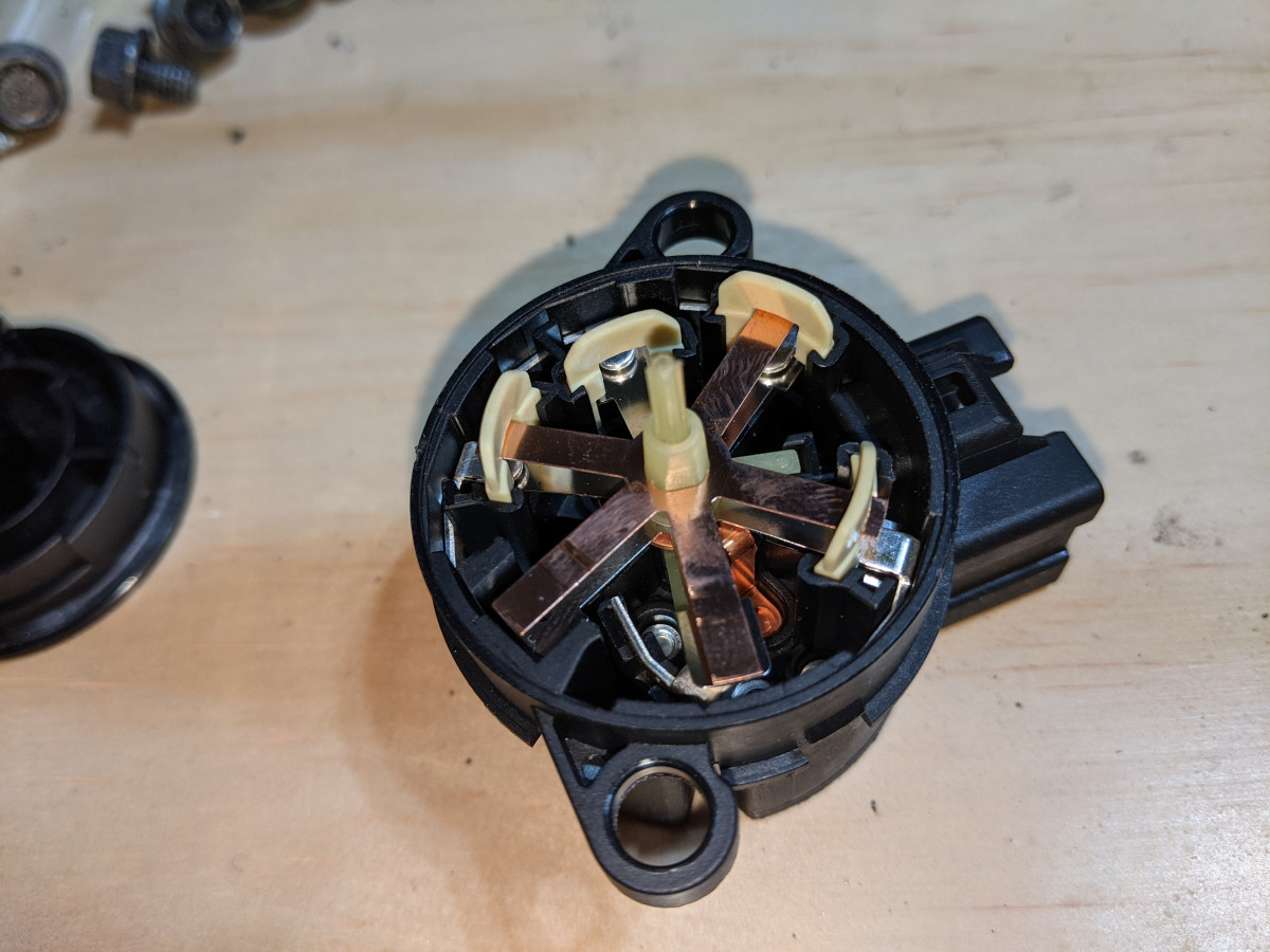 Mechanical portion of the switch