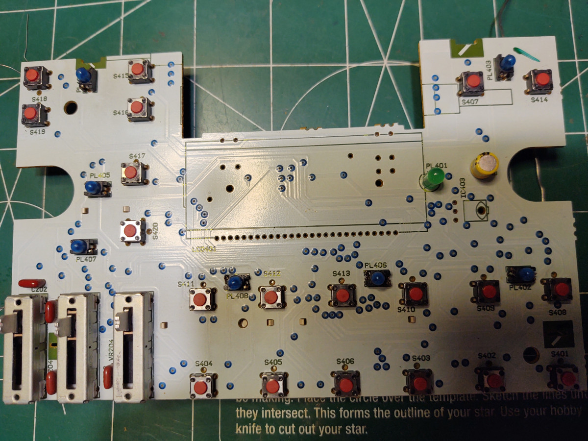 all bulbs (old + new) and LED were soldered to PCB