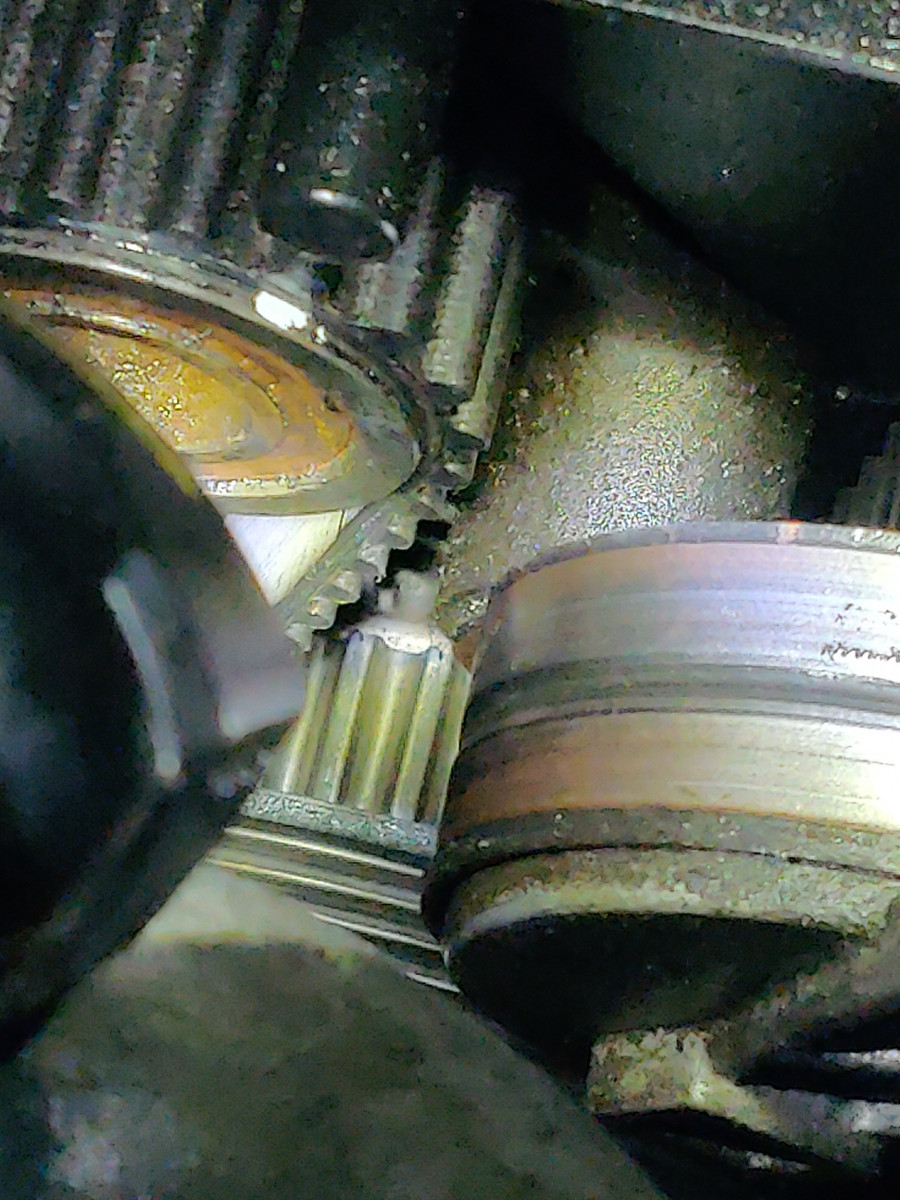 The marks are on the gear CLOSEST to the engine block