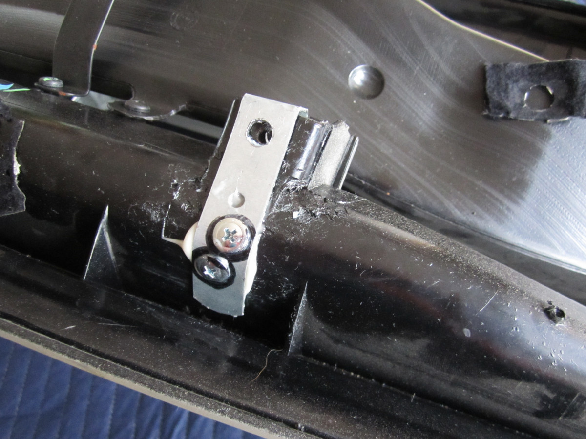 Dash mount repair (1)