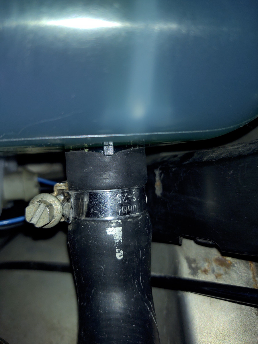 No leak after driving and stuck in the afternoon rush traffic