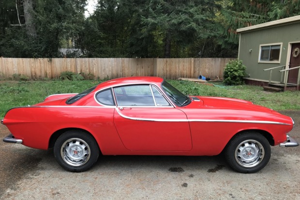 1965_volvo_1800S_.jpg