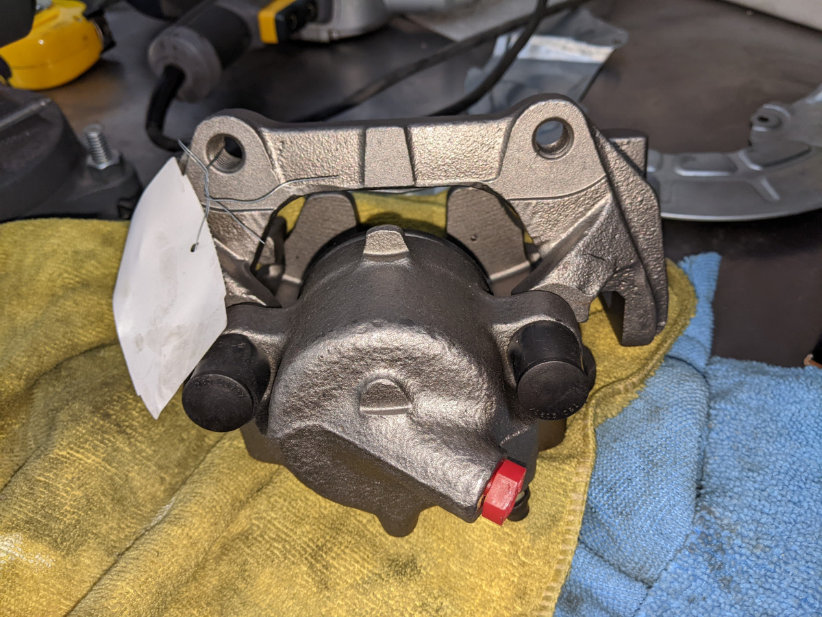 NAPA rebuilt caliper (2)