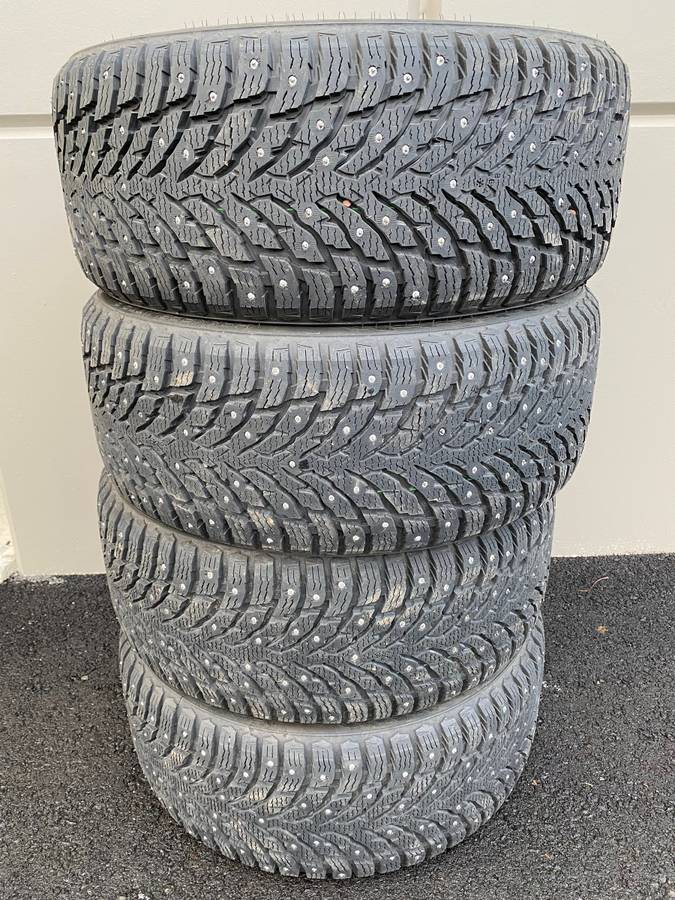 Tires 1.jpg