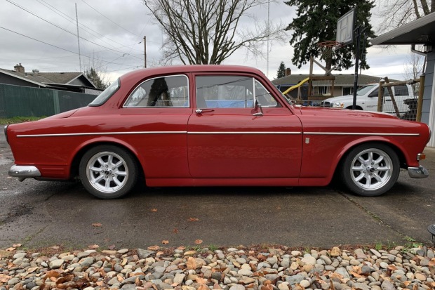 1968_volvo_122slammed.jpg