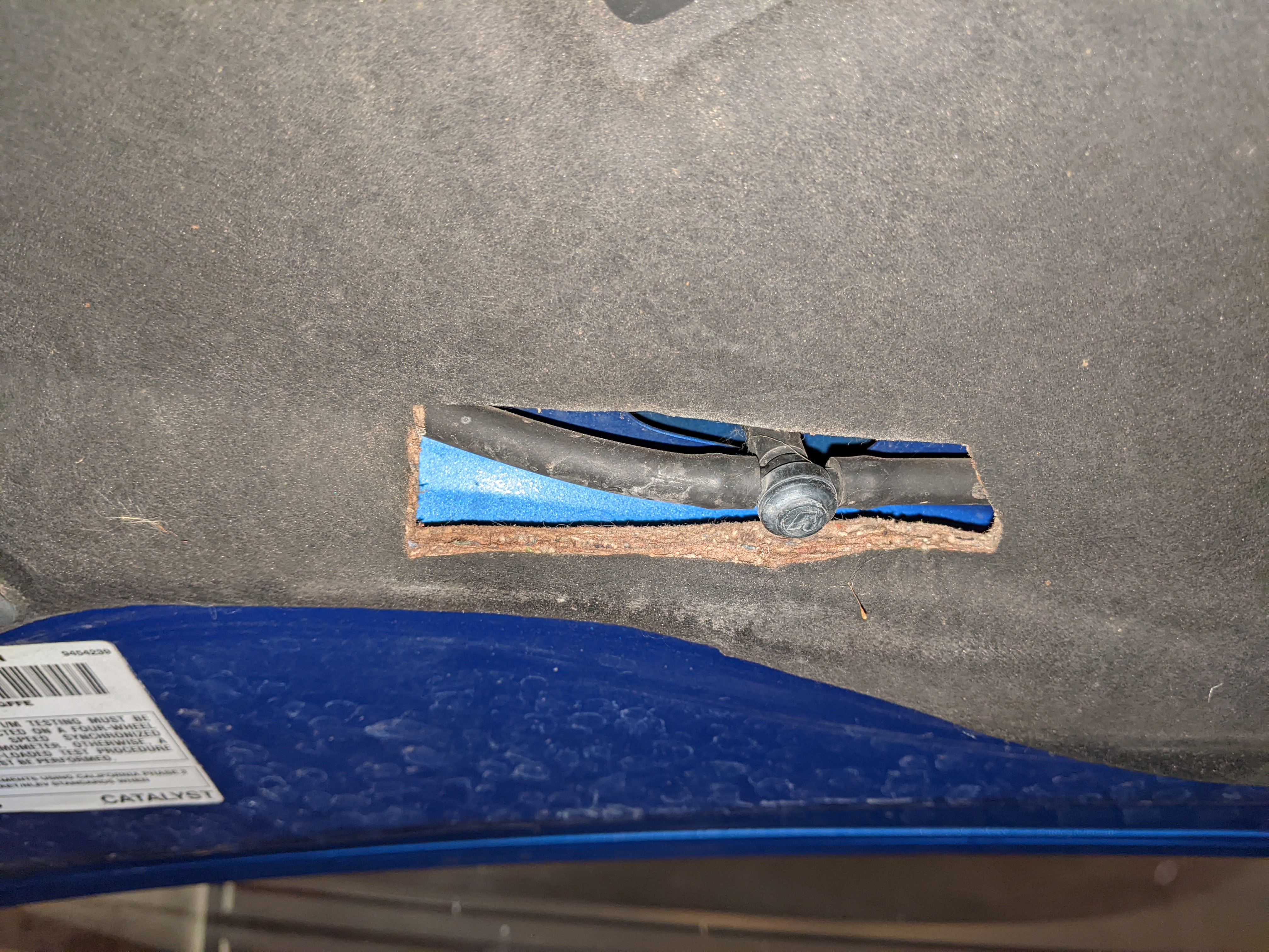 RH washer jet in hood