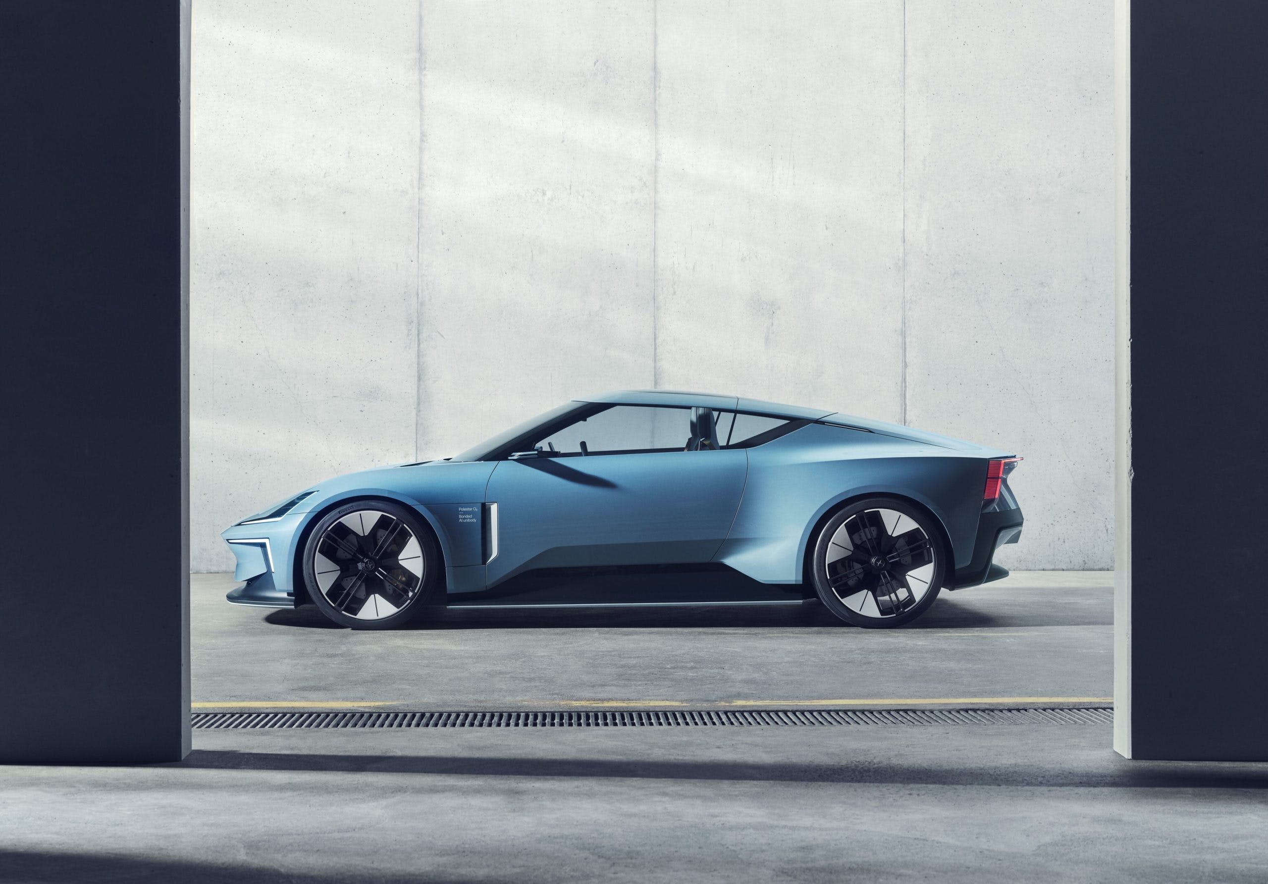 Polestar_O2_electric_roadster_concept.jpg