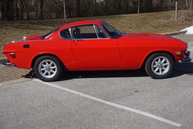 1971_volvo_1800e_.jpg