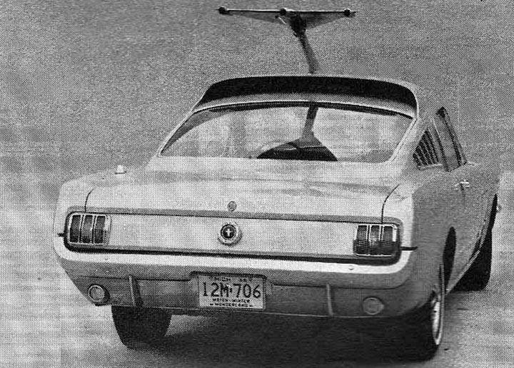 Ford Mustang Video pod experimental.jpg