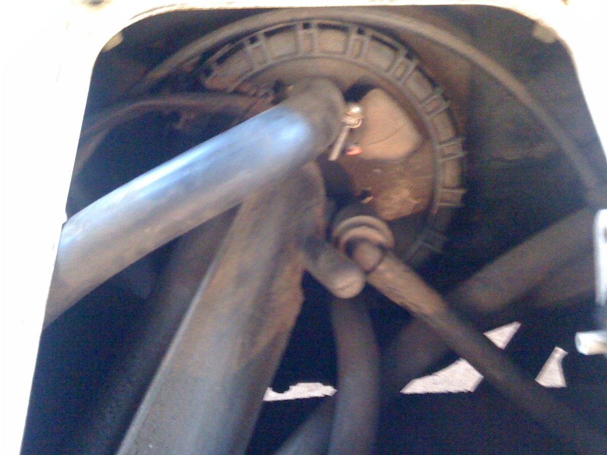 volvo 97 960 sw fuel box