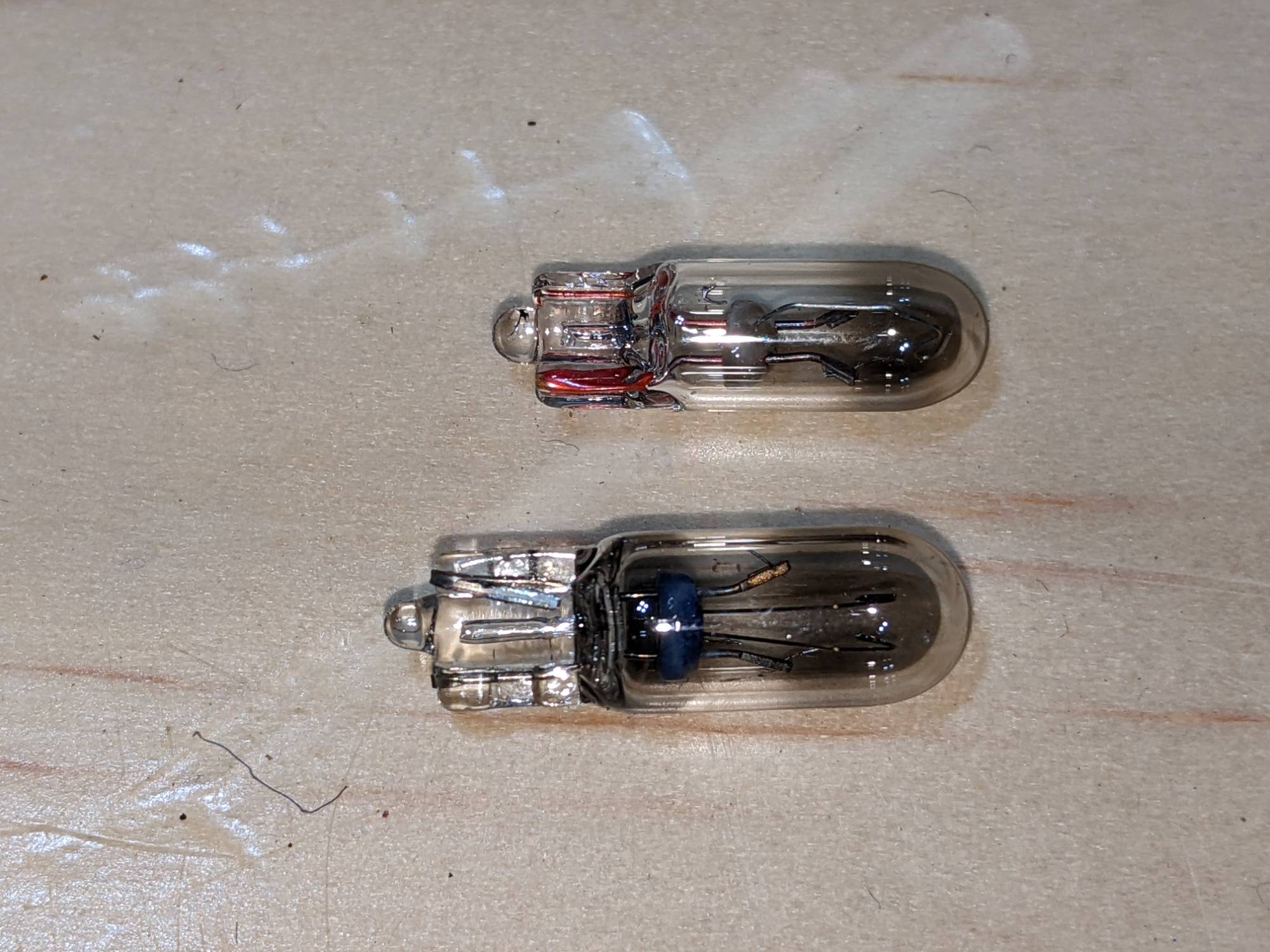 Auto trans position bulb (2)