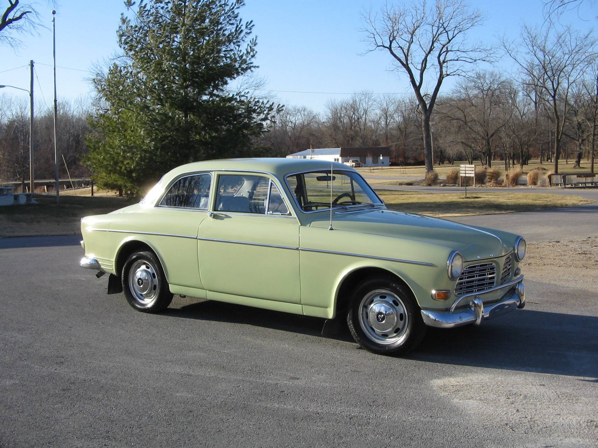 122 in paint color code 91 light green.jpeg