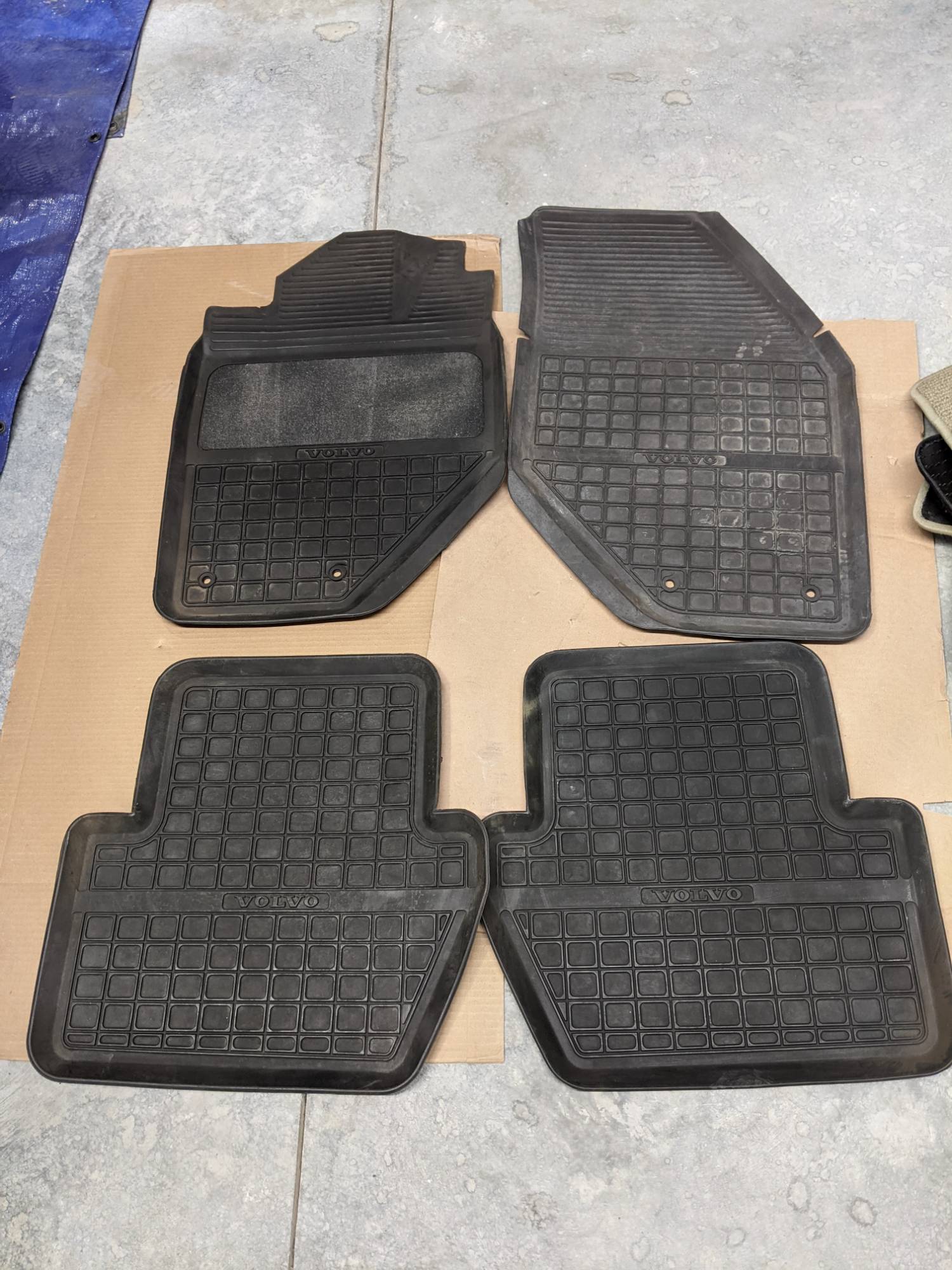 Gray rubber mats