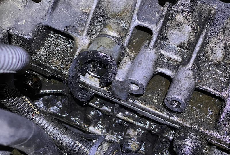 Seal is totally gone