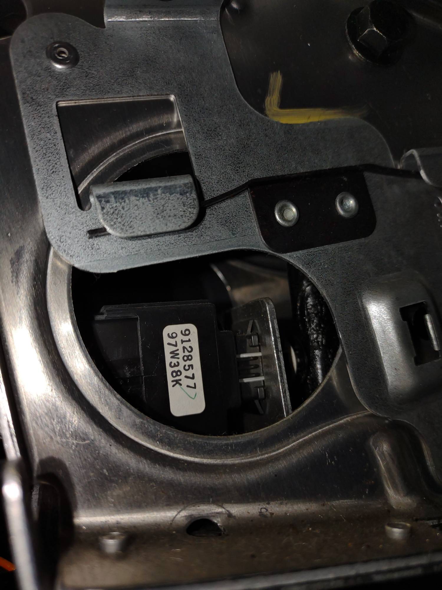 access hole close up.jpg