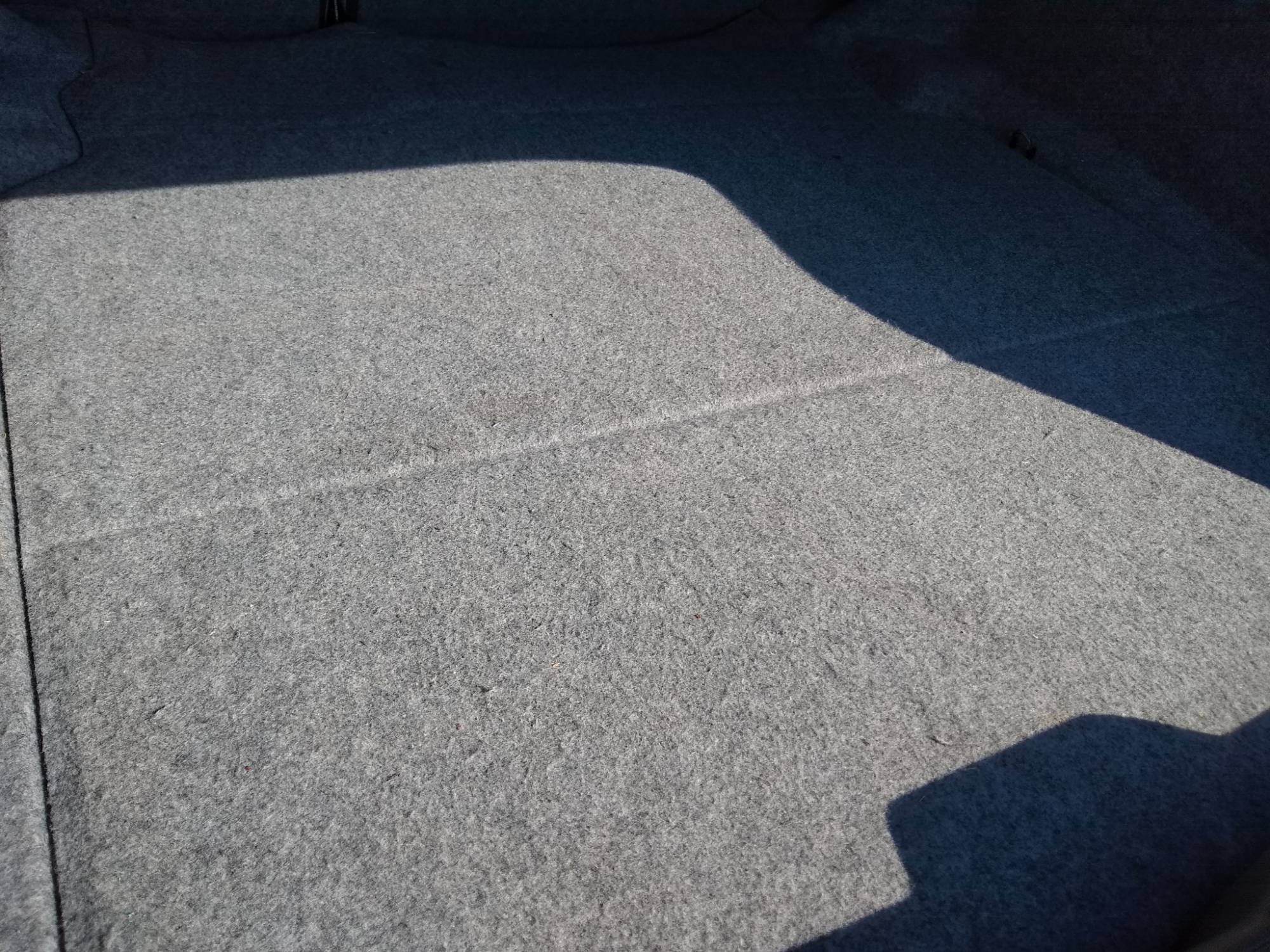 S80 T6 Rear Trunk Interior.jpg