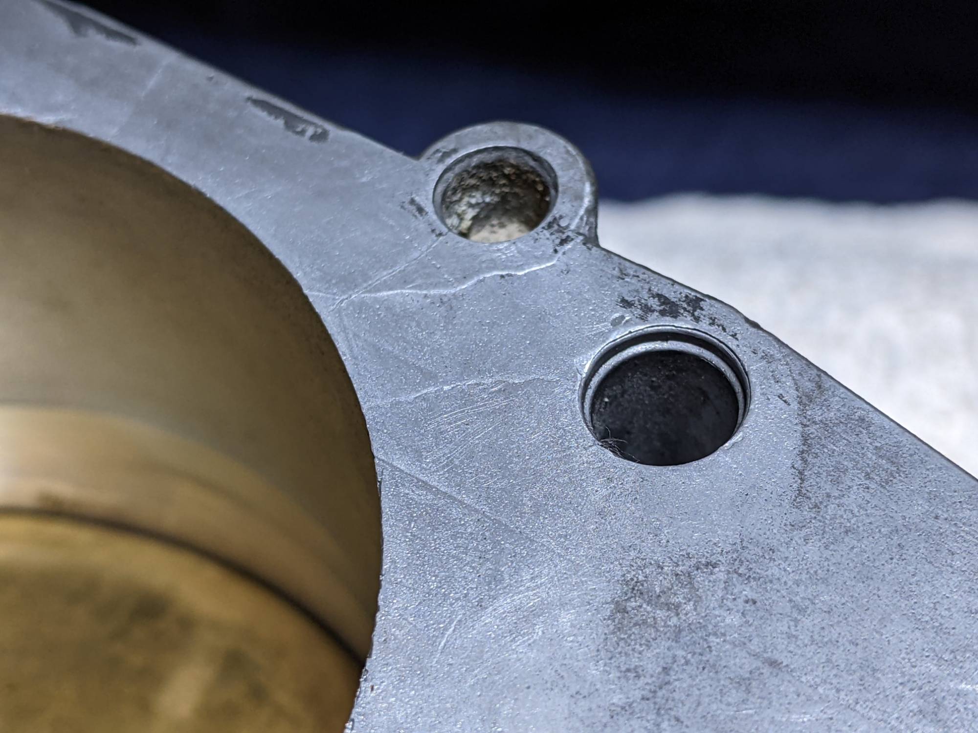 Raised surface on gasket side