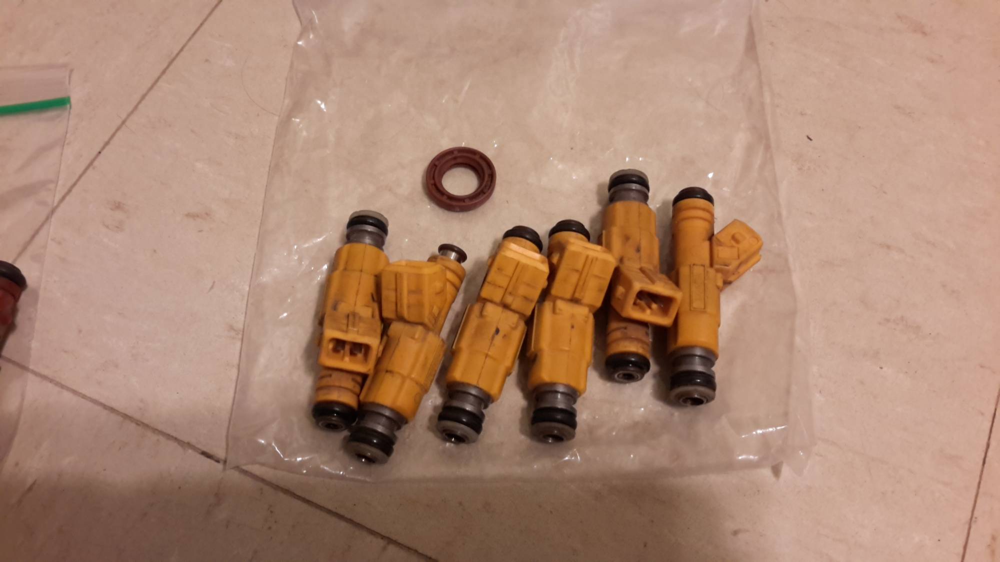 Base2.4i5, 960 YELLOW injectors