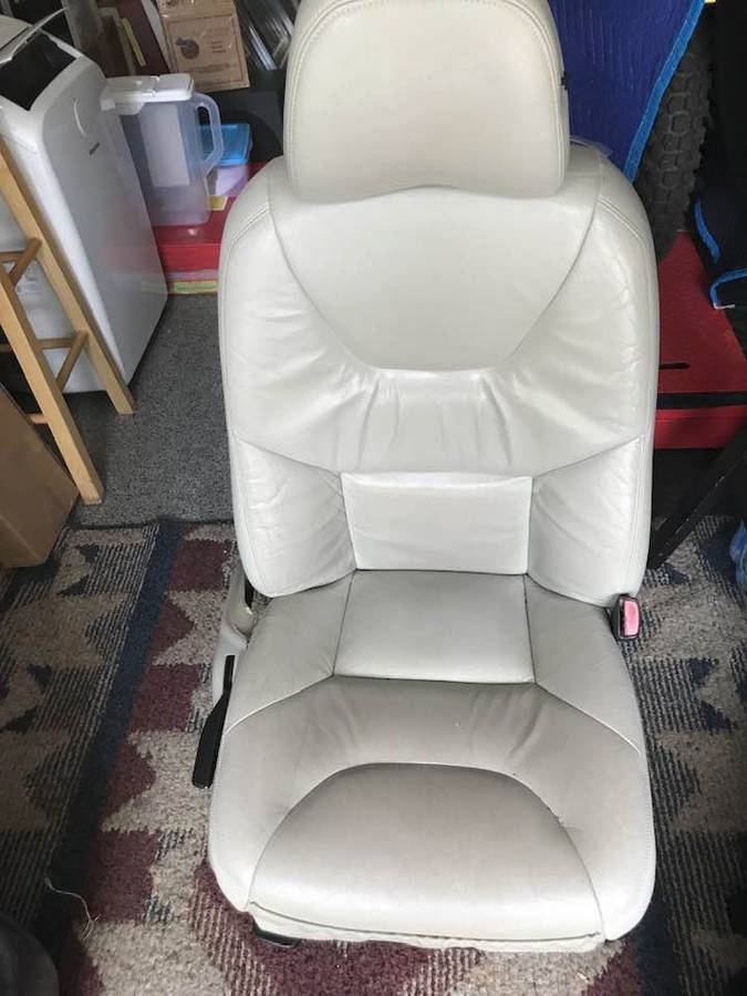2005 S60 Passenger Manual Seat.png