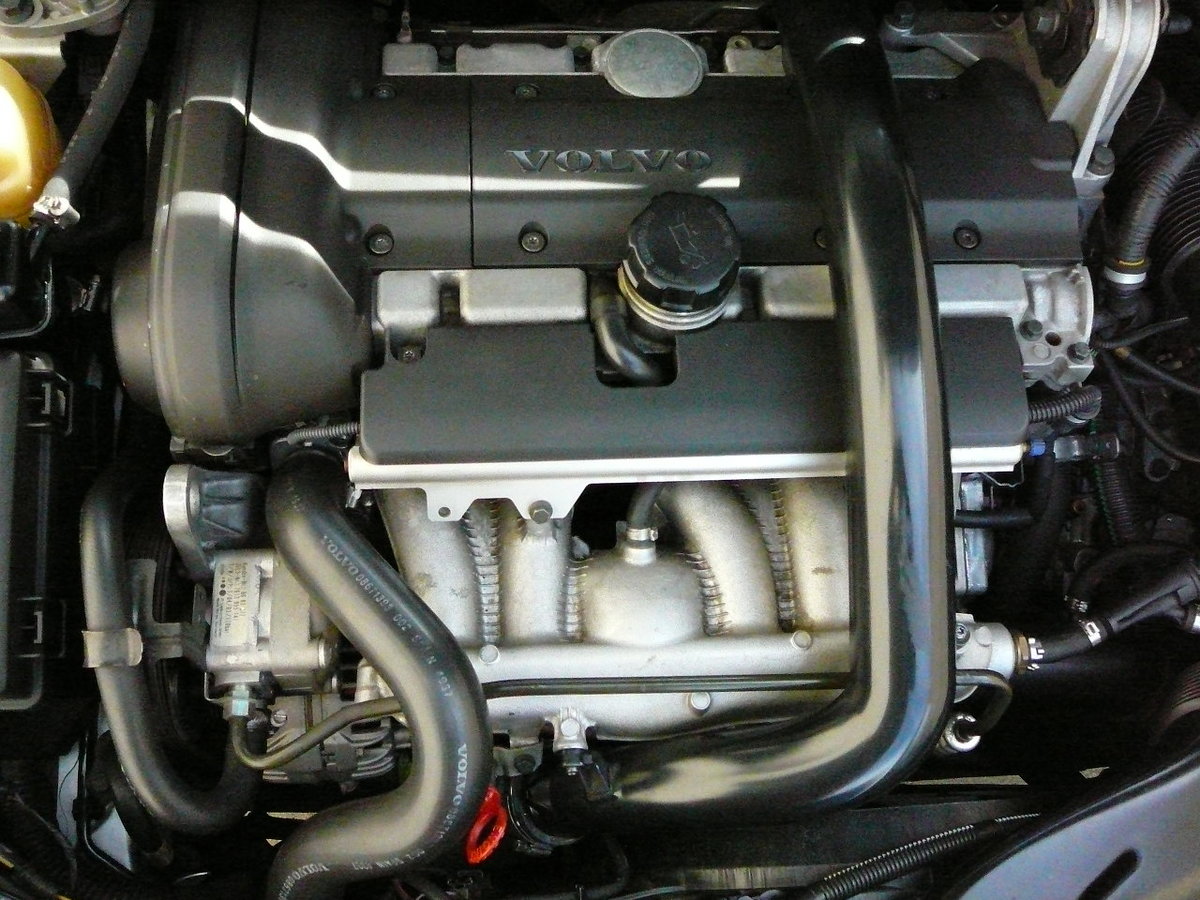 2003 V70,2.4T 101,100K