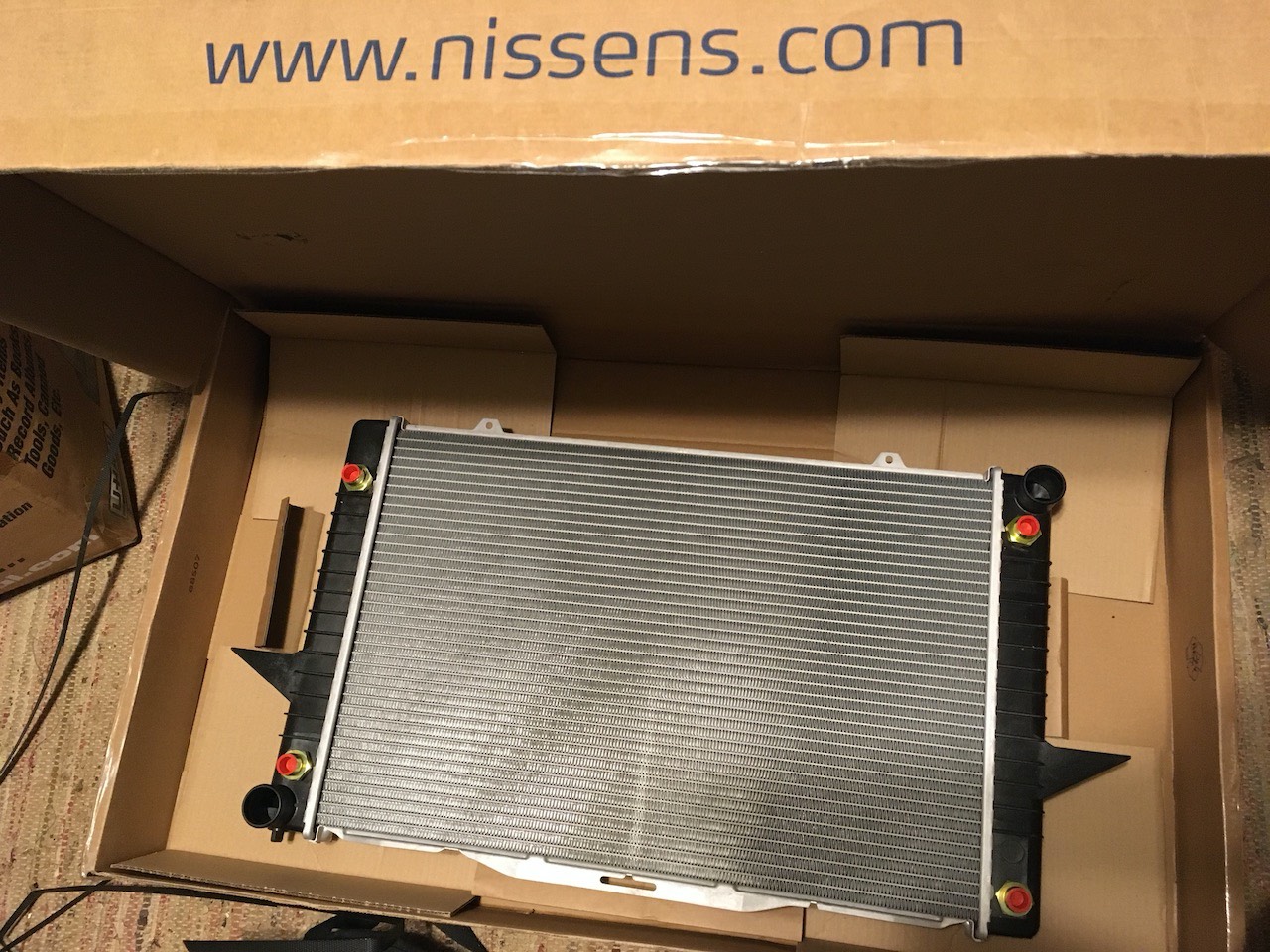 Nissens radiator for Volvo 850 IMG_6609.jpeg