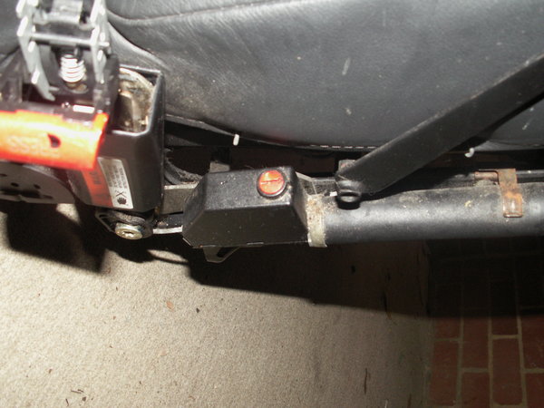 Pretensioning mechanism