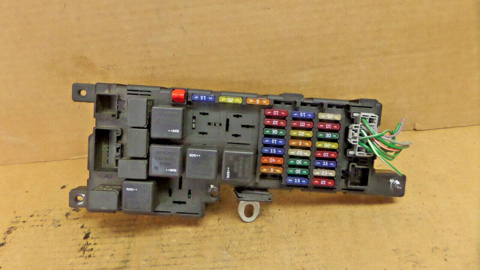 engine compartment fuse box photo top view.jpg