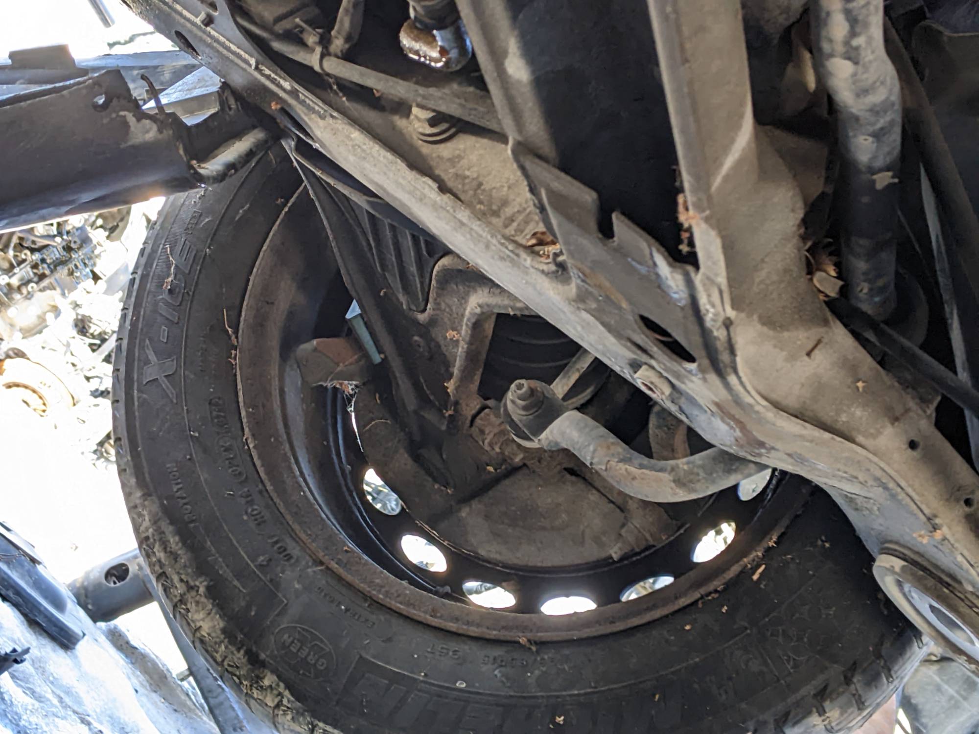 Other one fits in matching point on other side