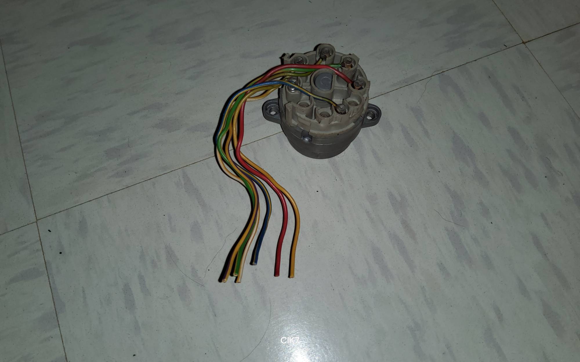 ignition switch 95-00 960 sv90 csv70 $35 free ship