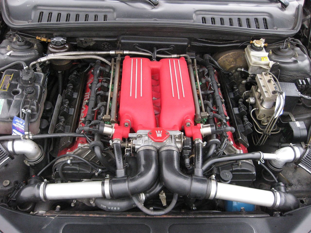 Maserati_QP_IV_Motor8.JPG