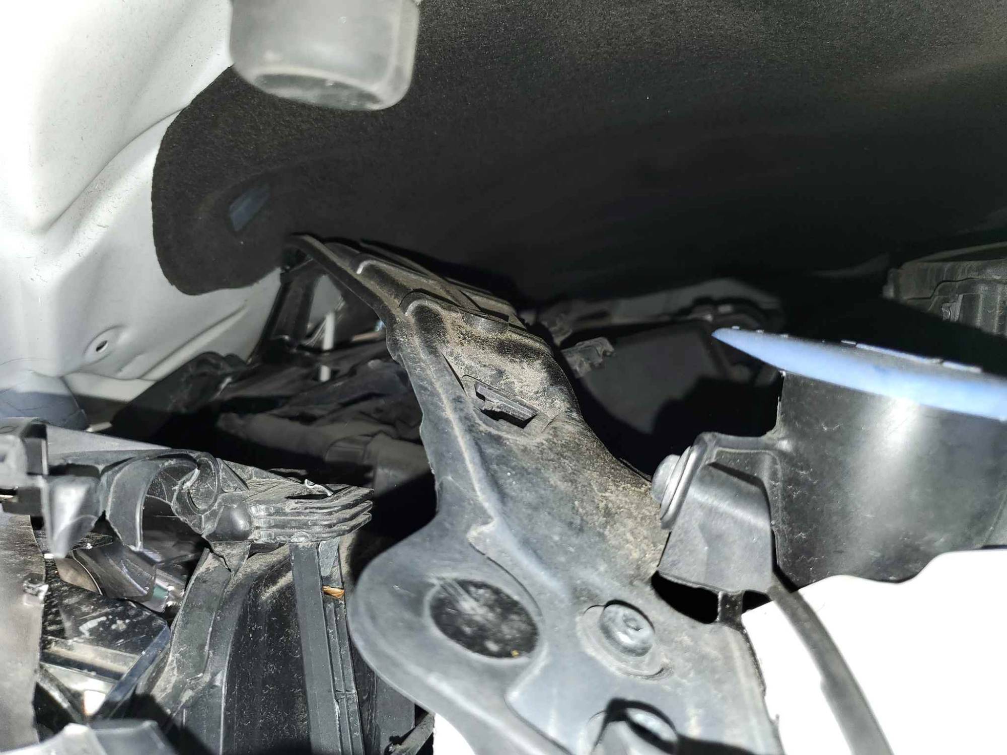 RADIATOR SUPPORT DAMAGE.jpg