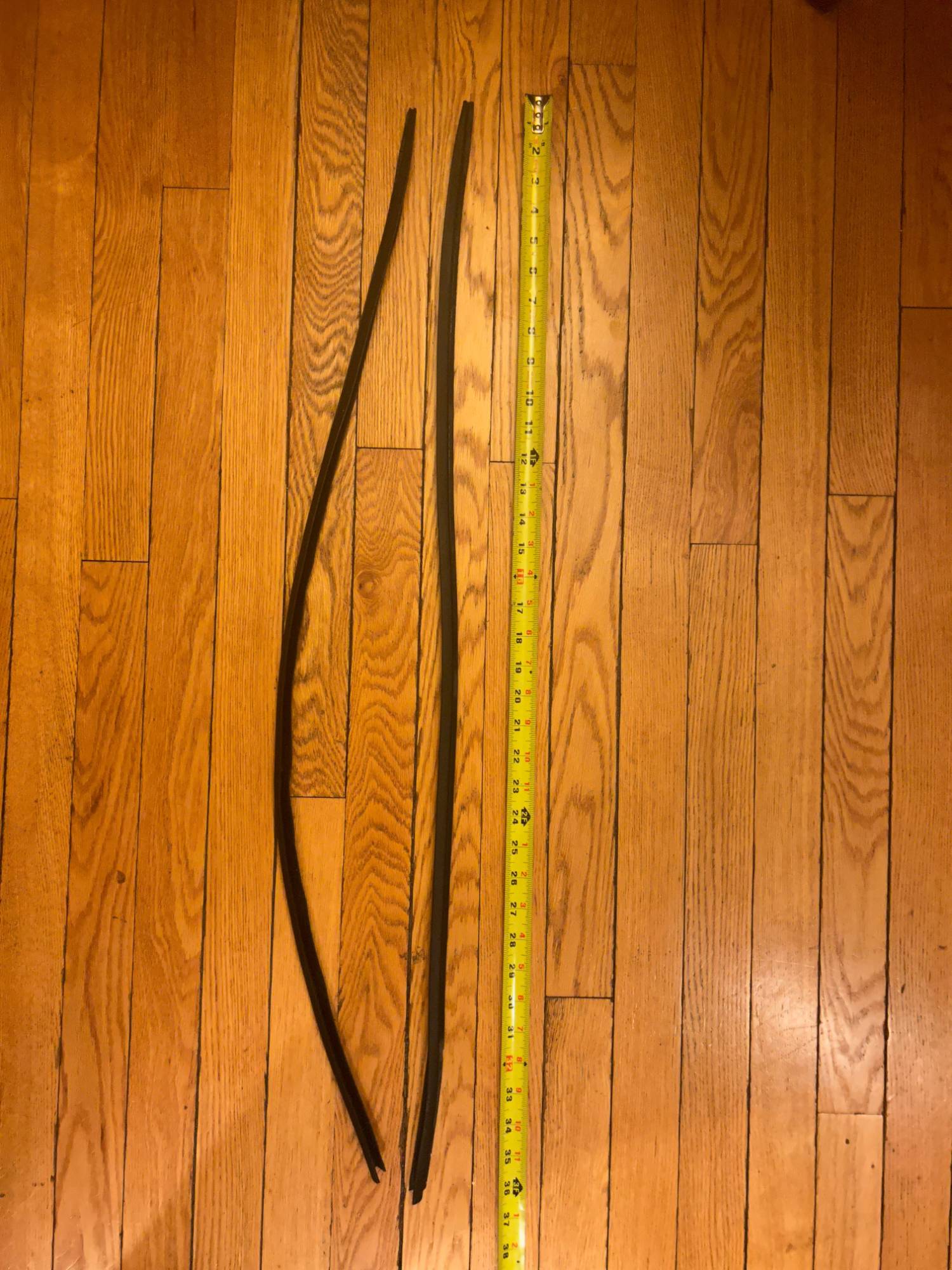 P2 rubber windshield trim