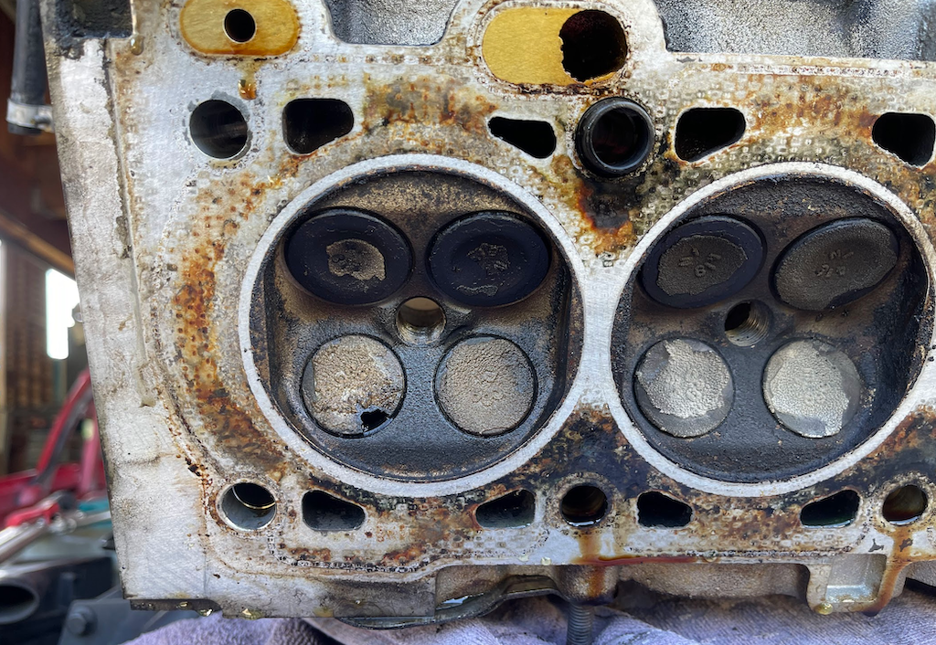 Well, burnt exhaust valve on 1